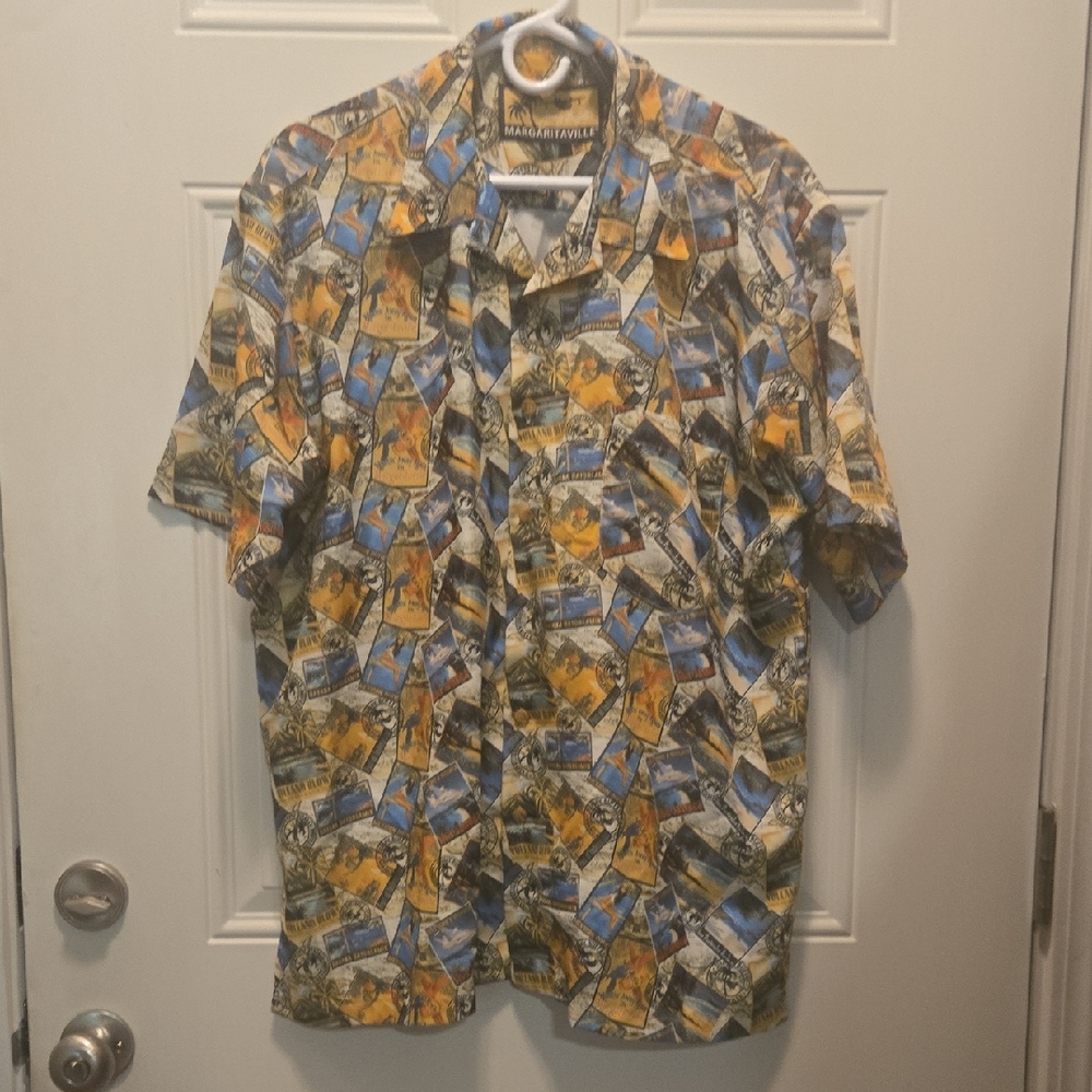 Jimmy Buffett's Margaritaville Men's Button Down Shirt--Size Large